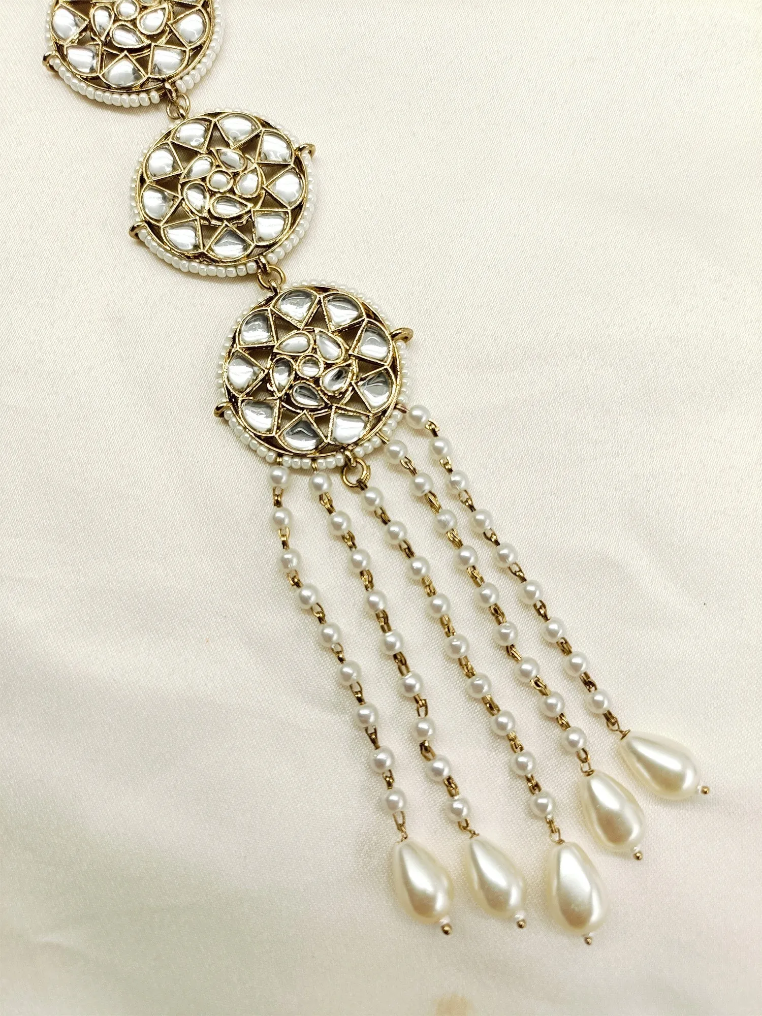 Chavvi Ceam Braid Accessories In Kundan