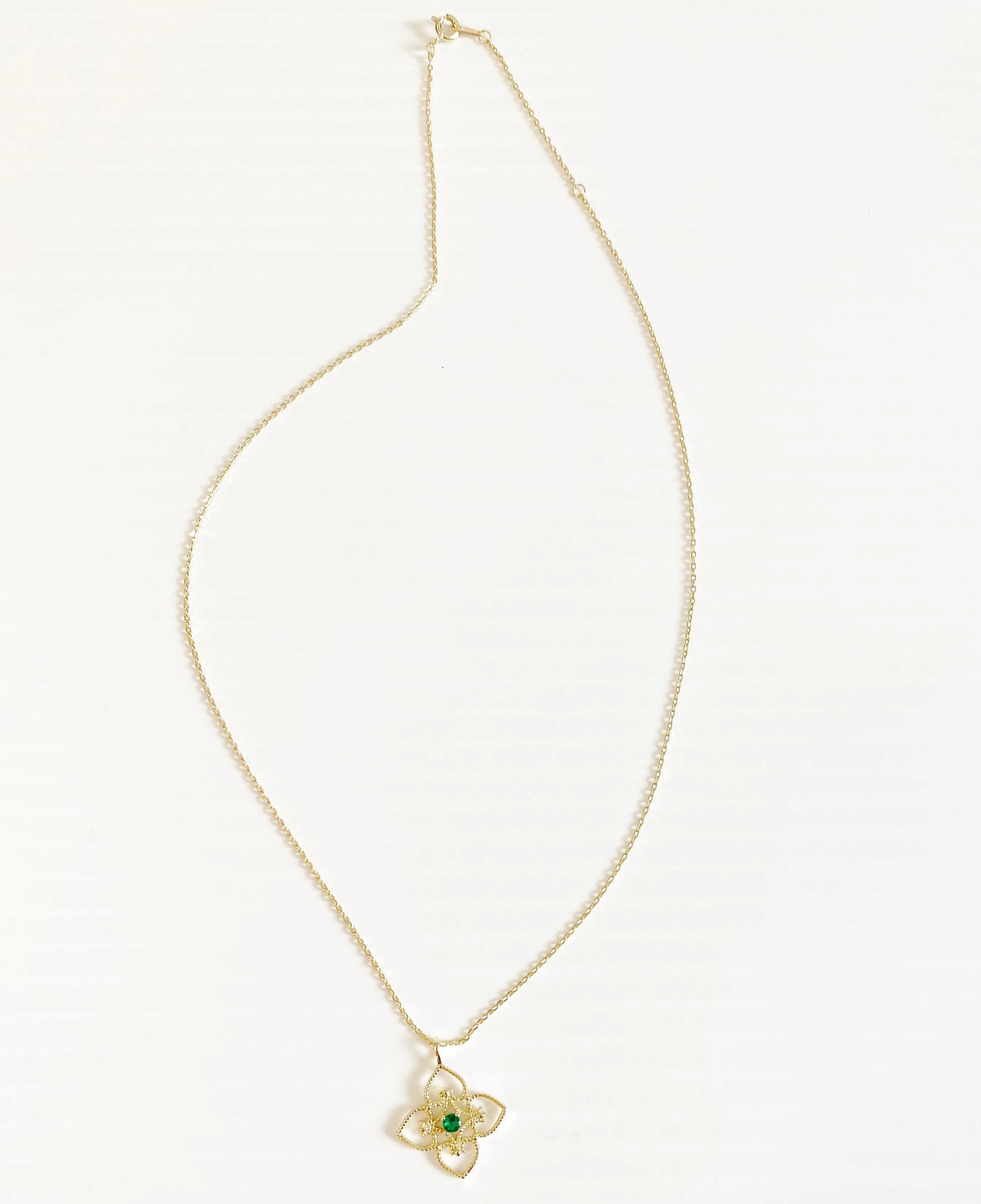 Fashion Accessories - Flower Necklace
